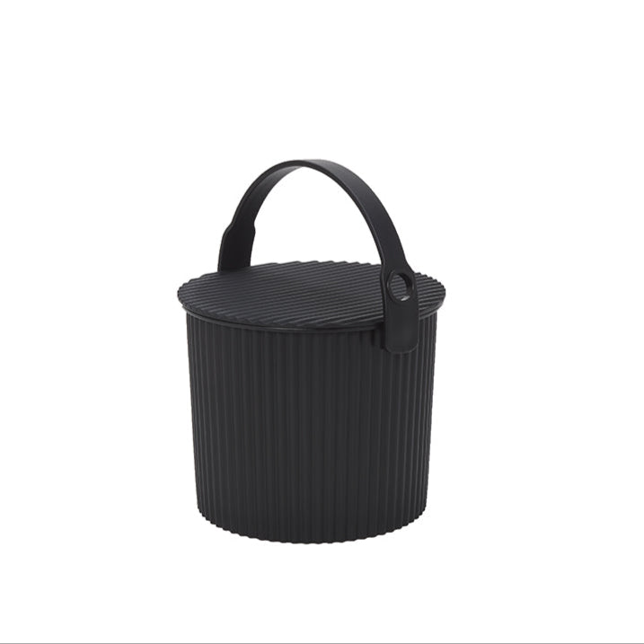 Hachiman Bucket, Mini Eleish Van Breems Home