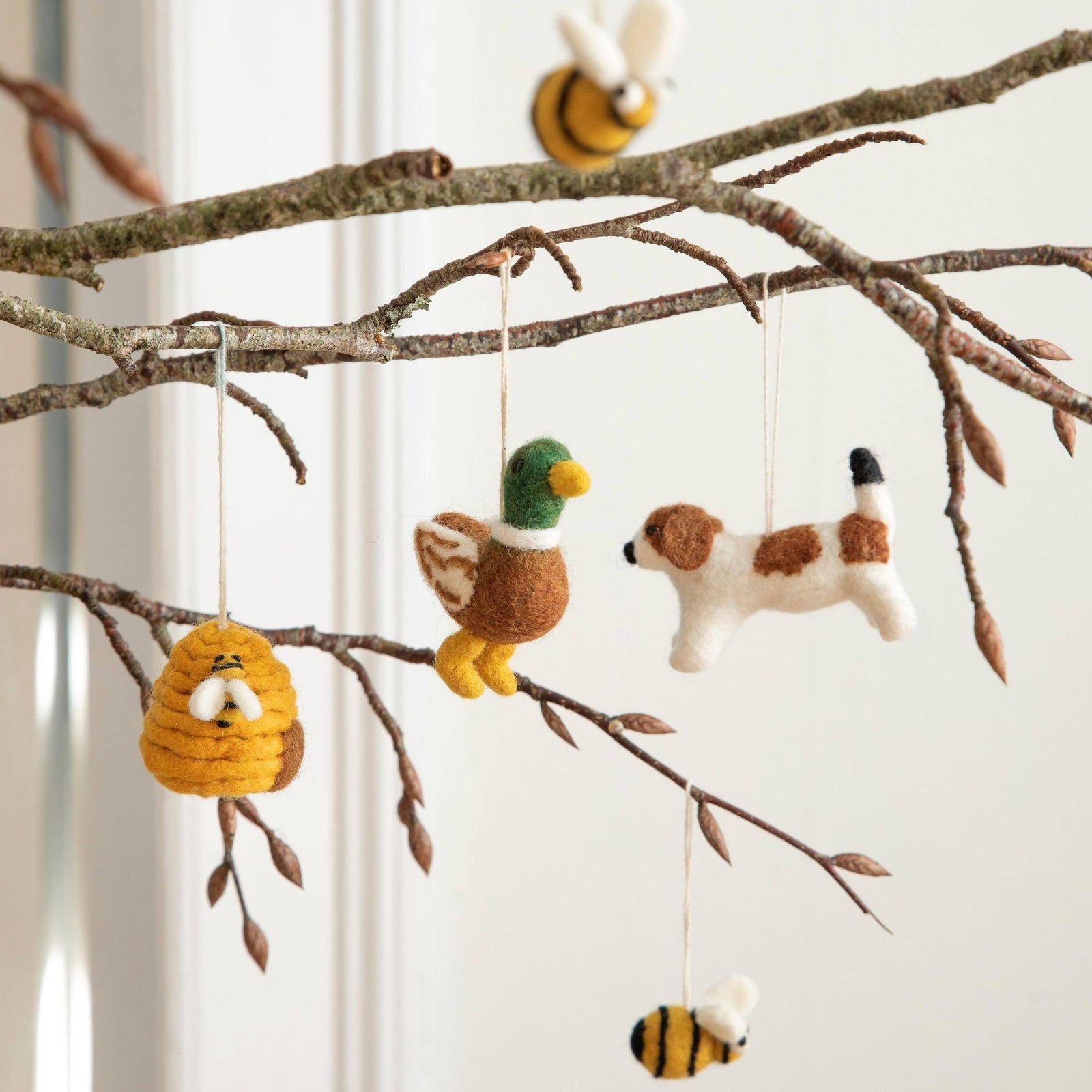 Bee House Eleish Van Breems Home