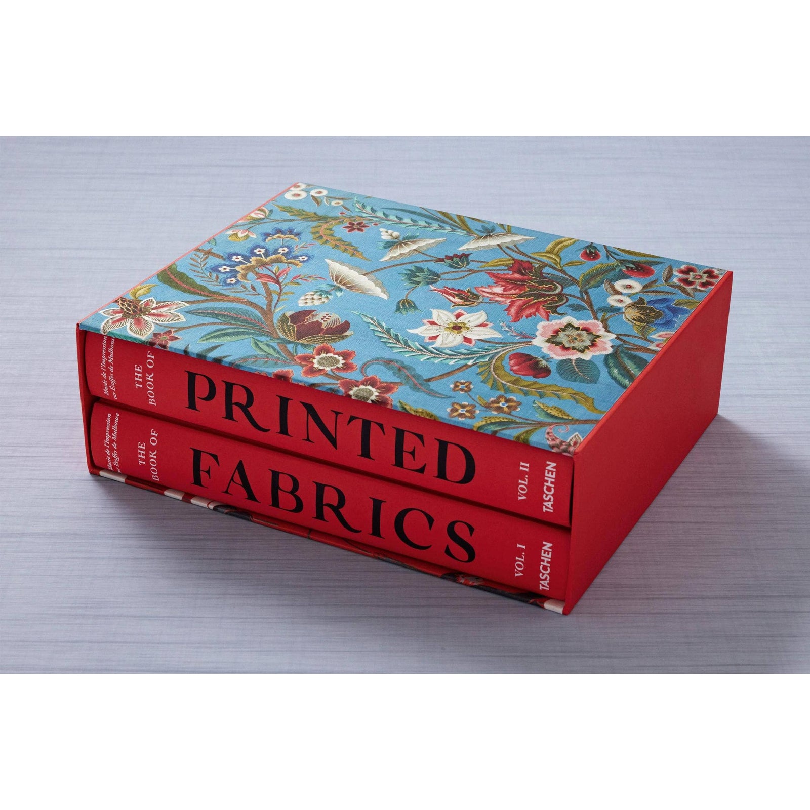 The Book of Printed Fabrics. From the 16th Century Until Today (German, French, English) Eleish Van Breems Home