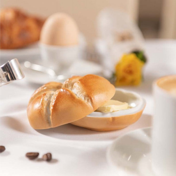 AUGART-DRKGRNWHTRM Eleish Van Breems Home