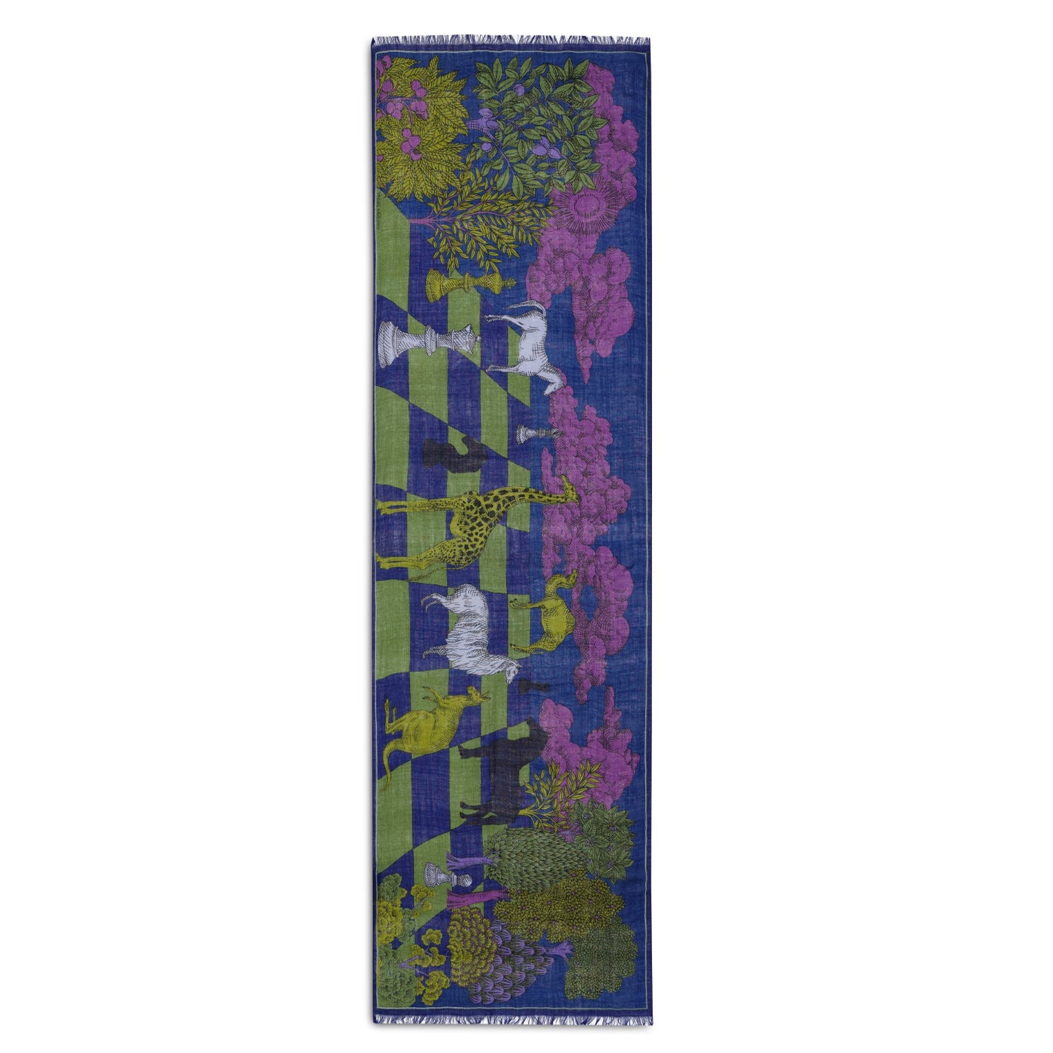 Magnus Scarf, Moss Eleish Van Breems Home