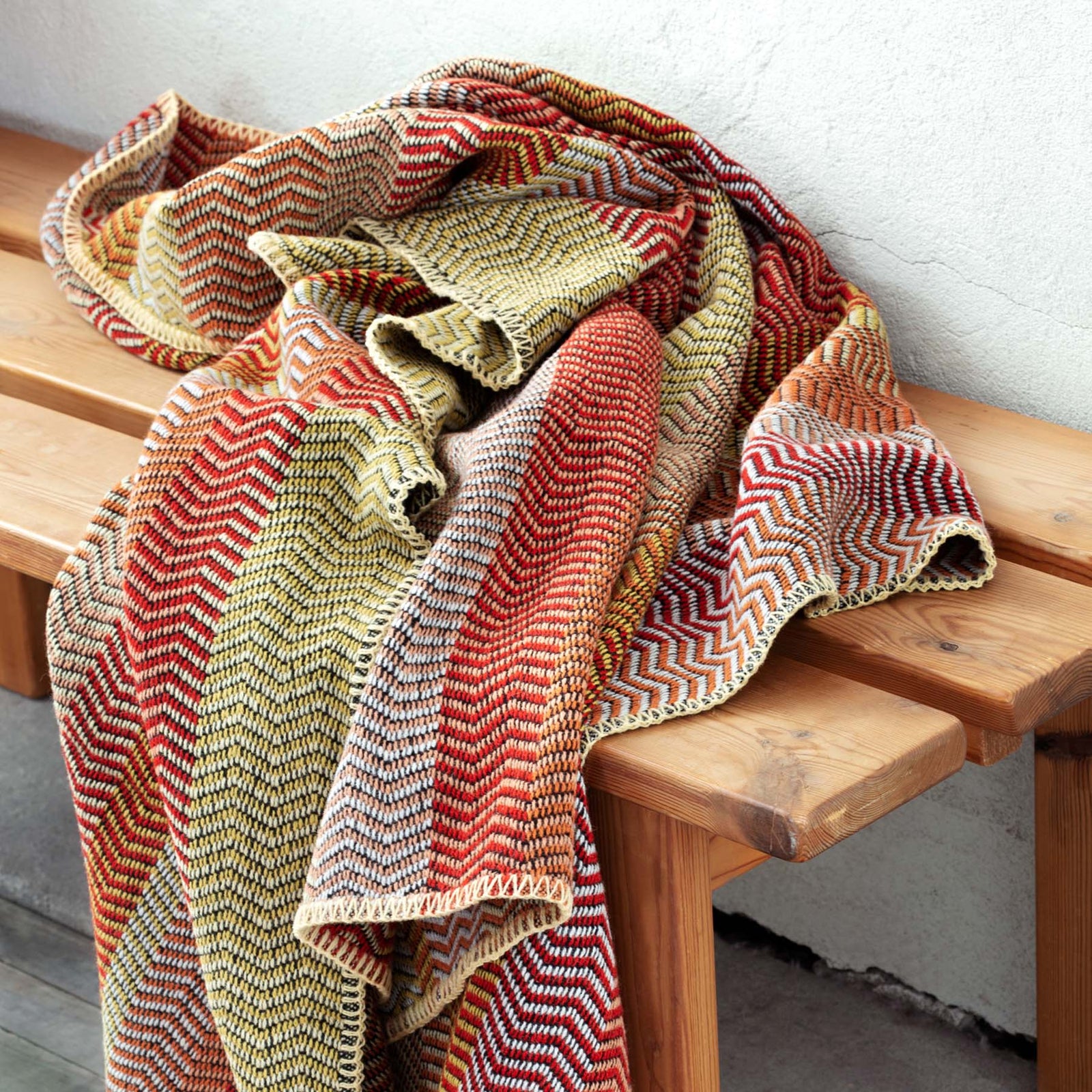 Fri Throw Eleish Van Breems Home