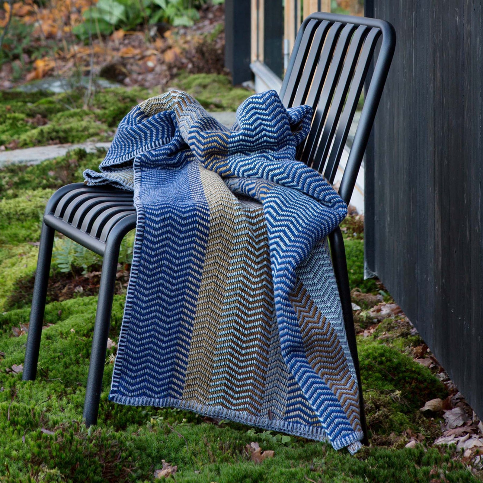 Fri Throw Eleish Van Breems Home