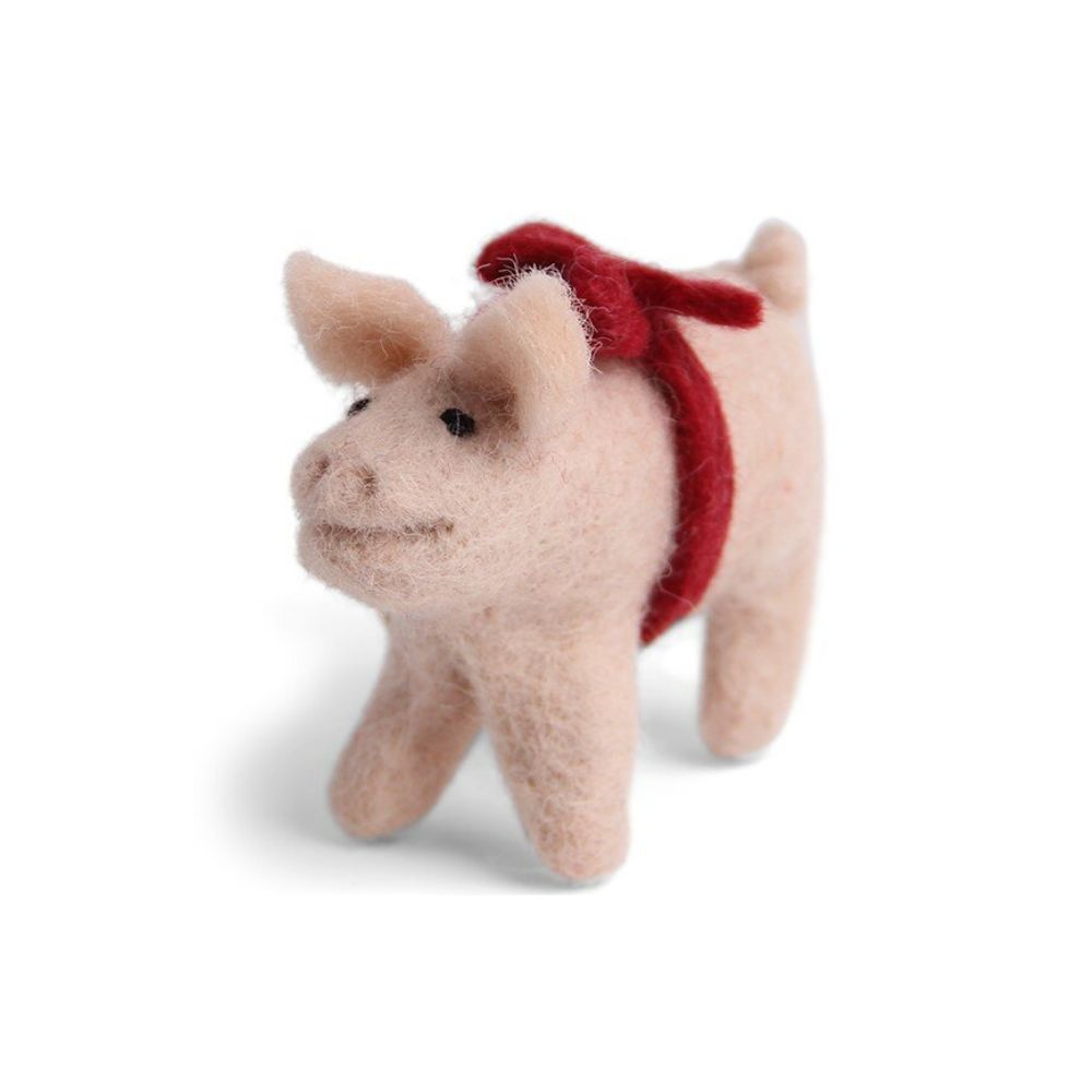 Pig with Red Bow Eleish Van Breems Home