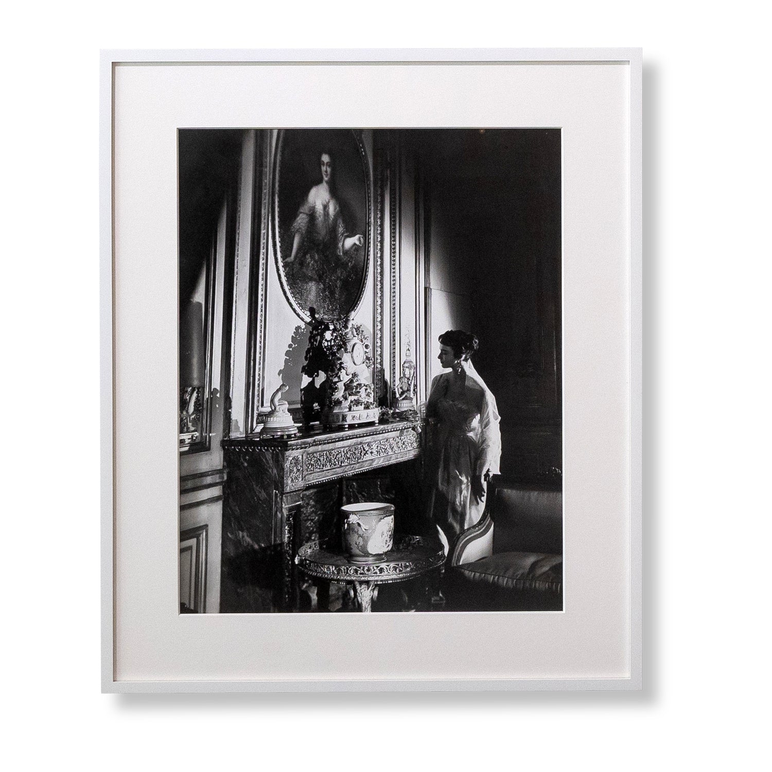 Untitled by Alan Fontaine Eleish Van Breems Home