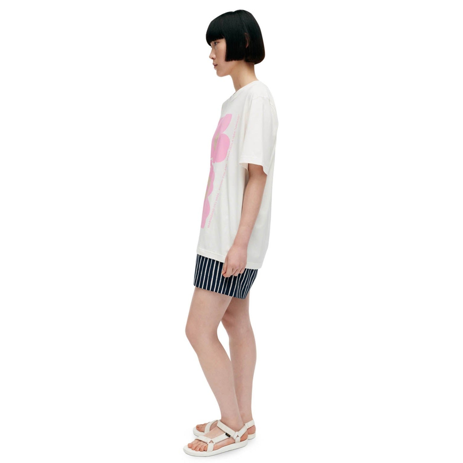 Marimekko Embla Unikko Placement Cotton Tee Shirt, White With A Pink Flower Eleish Van Breems Home