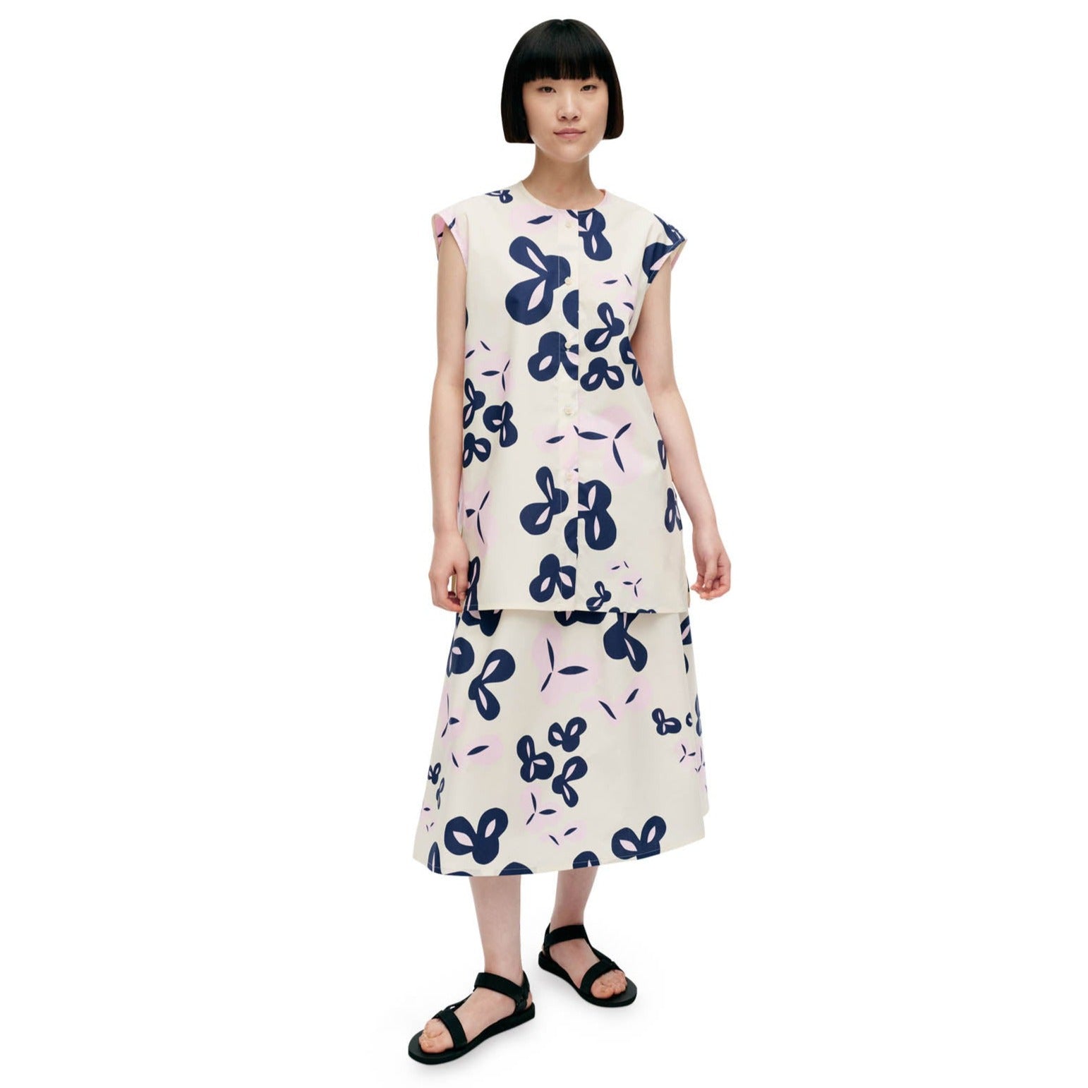 Marimekko Pudas Poiminto Tunic, Light Pink & Dark Navy Eleish Van Breems Home
