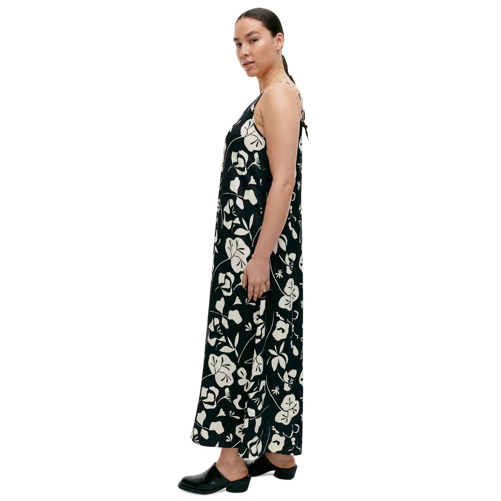Marimekko Seurassa Nokturno Satin Dress Eleish Van Breems Home