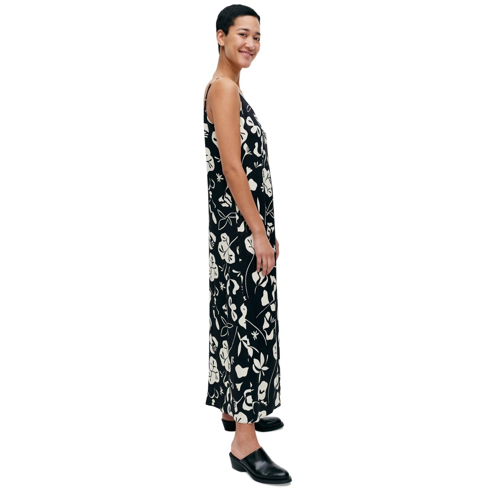 Marimekko Seurassa Nokturno Satin Dress Eleish Van Breems Home