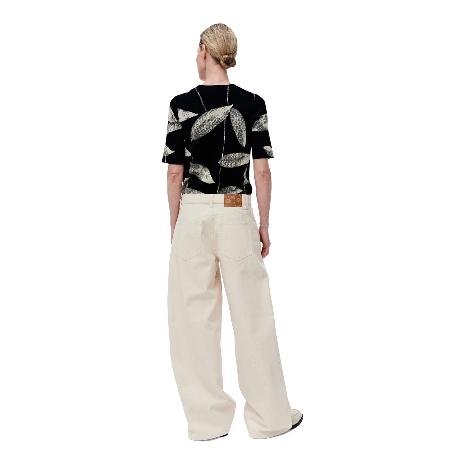 Marimekko Valittu Paju Knitted Top, Black & Off White Eleish Van Breems Home