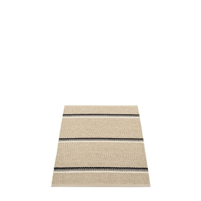 Olle Runner 2 1/4' x 3' Eleish Van Breems Home