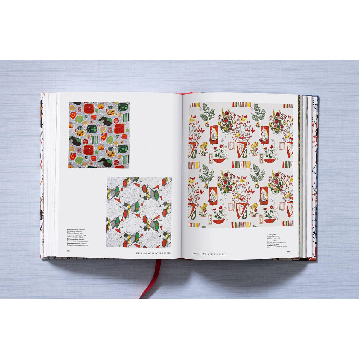 The Book of Printed Fabrics. From the 16th Century Until Today (German, French, English) Eleish Van Breems Home