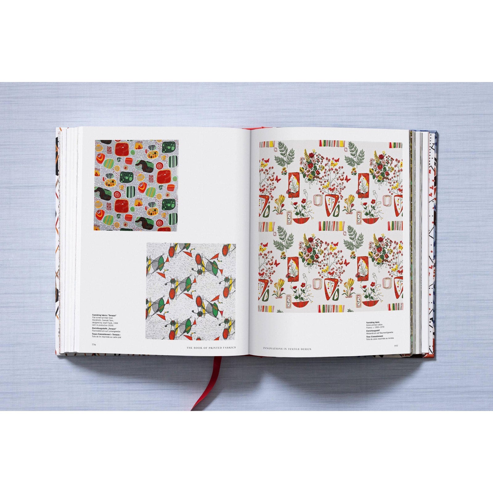 The Book of Printed Fabrics. From the 16th Century Until Today (German, French, English) Eleish Van Breems Home
