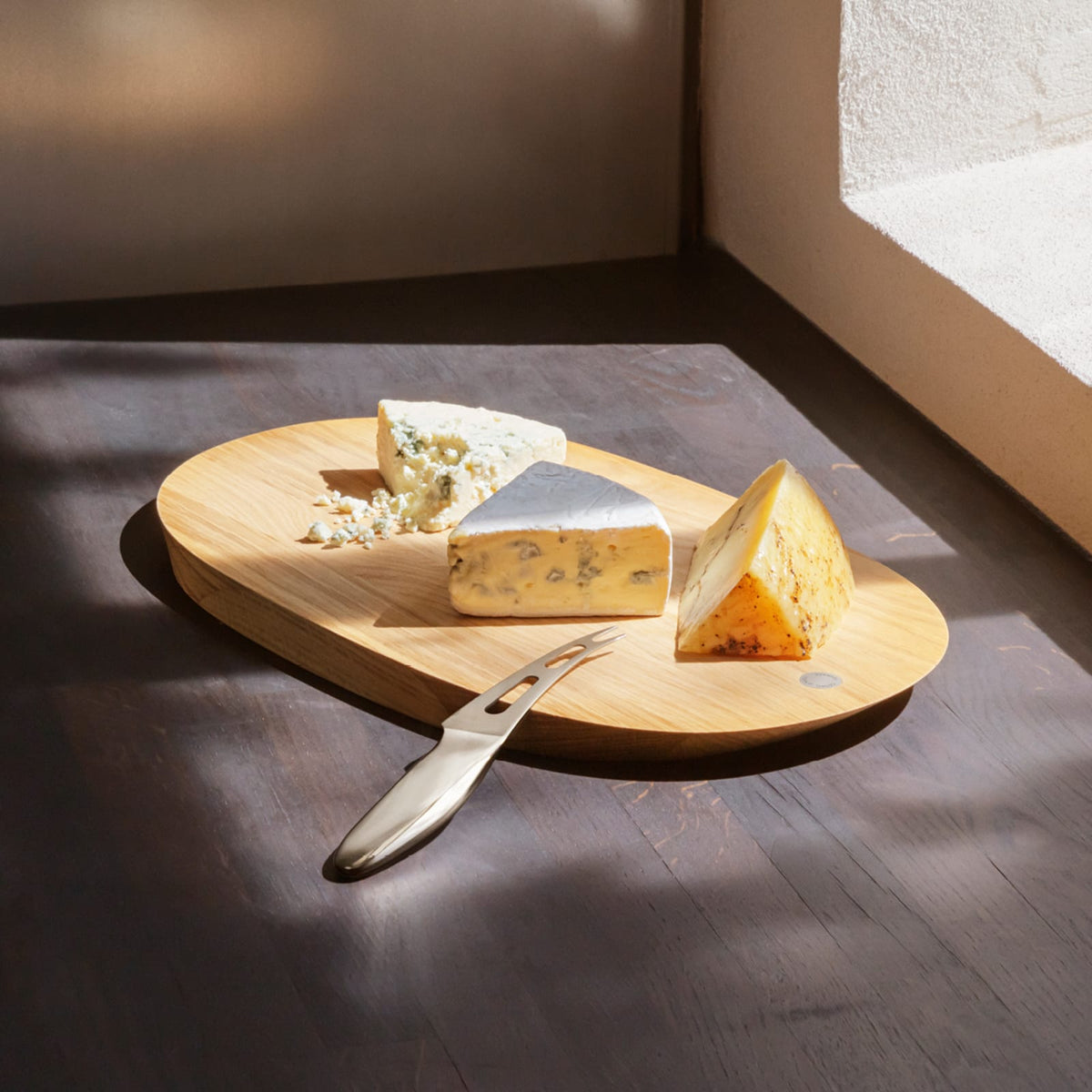 Georg Jensen Alfredo Oakwood Small Cutting Board Eleish Van Breems Home