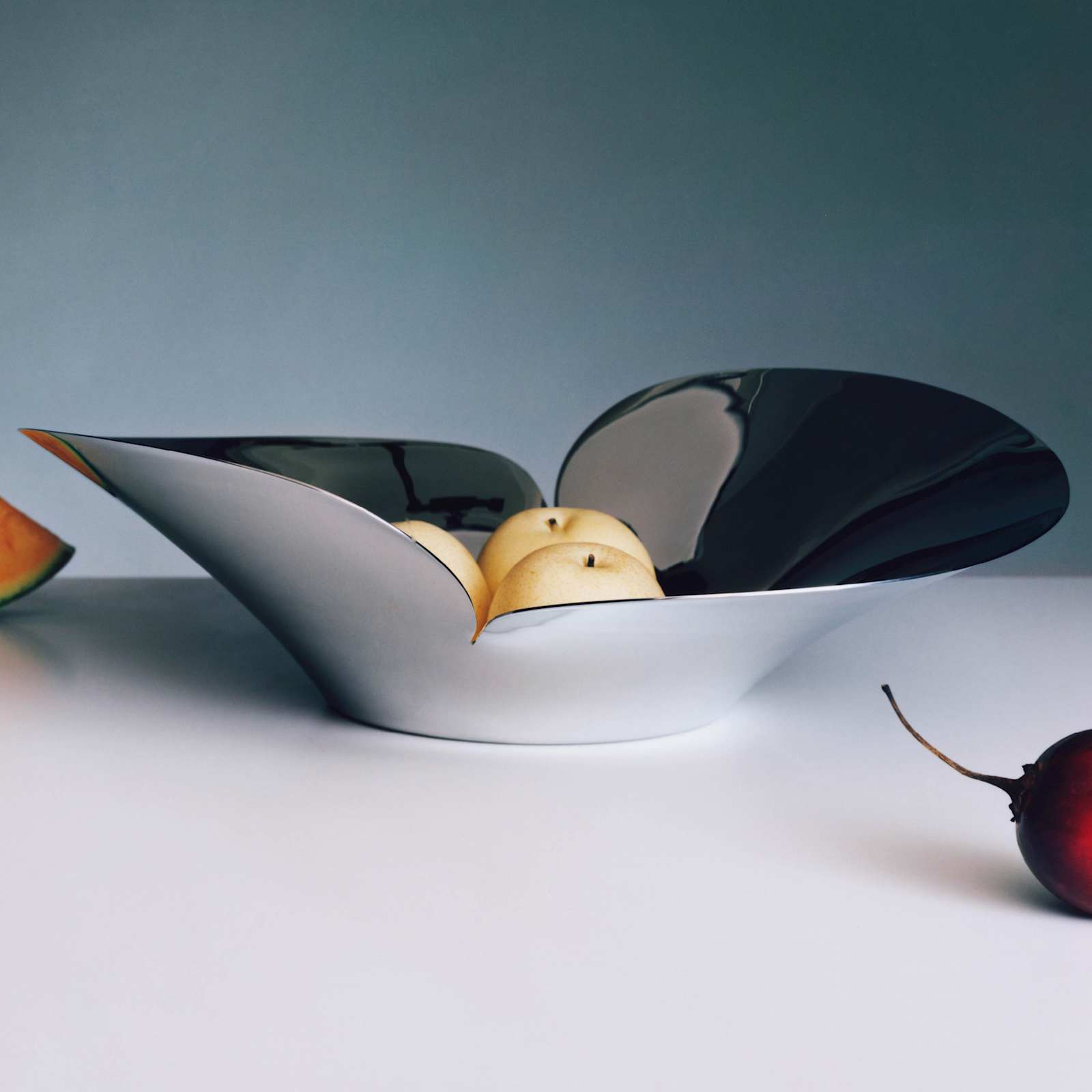 Georg Jensen Bloom Botanical Stainless Steel Centerpiece Eleish Van Breems Home