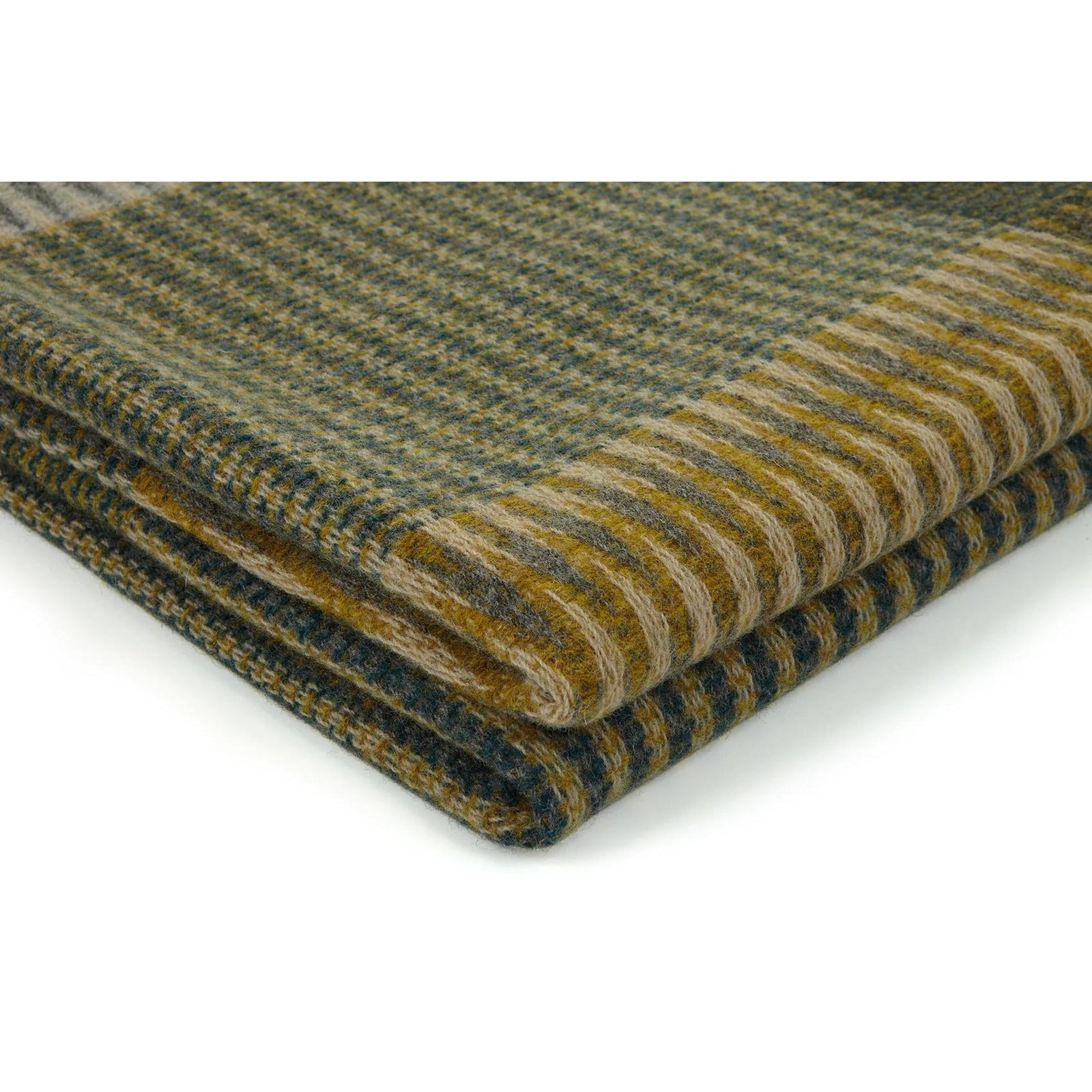 Wallace and Sewell Tweed Lambswool Throw Eleish Van Breems Home