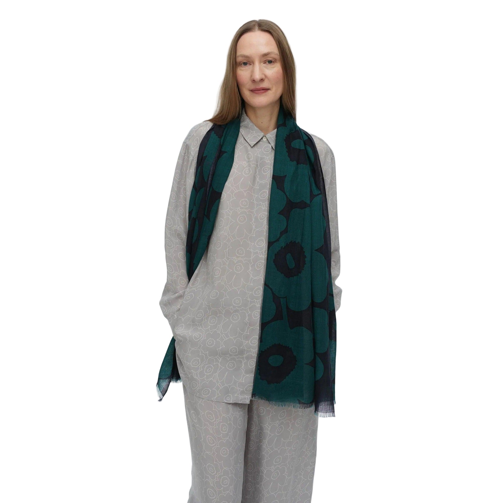 Marimekko Fiore Unikko Scarf, Green and Navy Eleish Van Breems Home