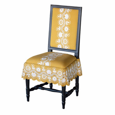Traveling Chair by Designer Carlos Mota