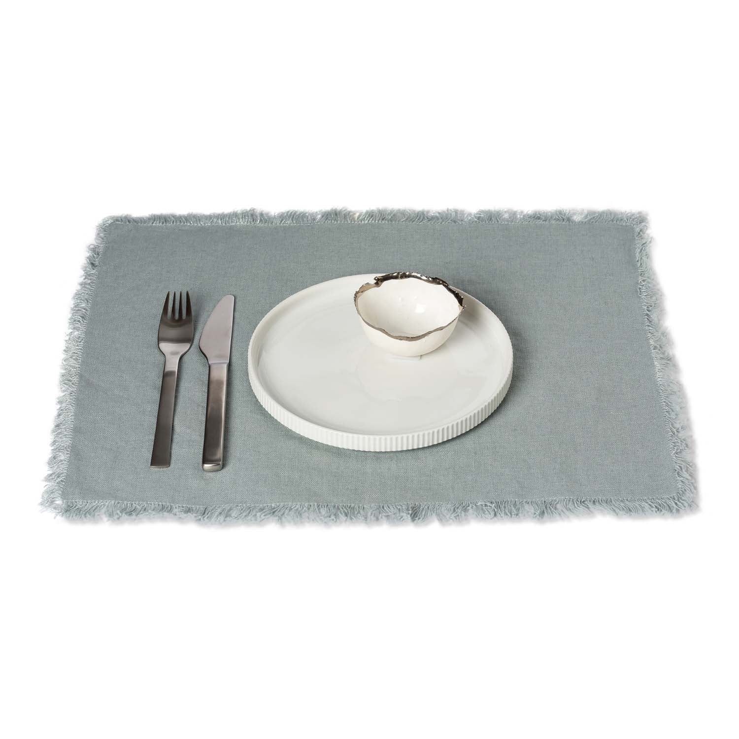 Rustic 100% Linen Placemat with Fringe Eleish Van Breems Home