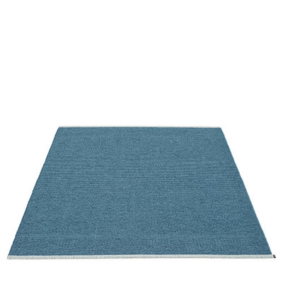Mono Rug 6' x 7.25'