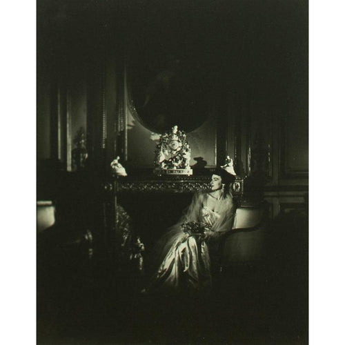 Victoria Van Hagen by Alan Fontaine